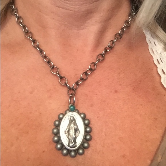 Necklace - Picture 2 of 4